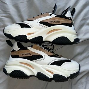 Steve Madden Possession Black/Tan Sneakers 8.5